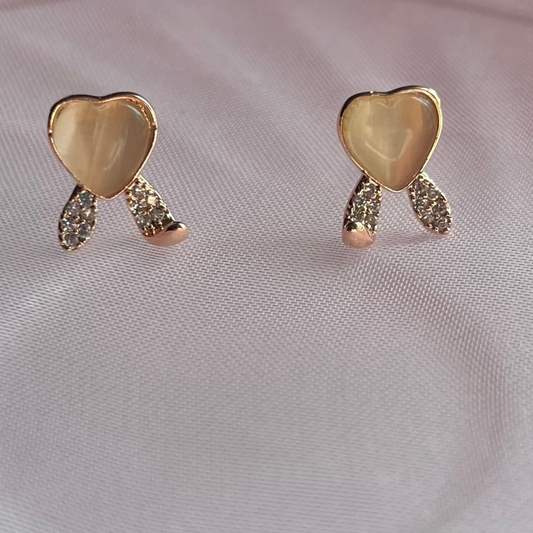 Cupid Glow Studs